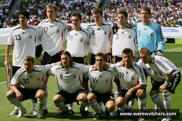 世界杯上德国队队长是谁？(德国队6号是谁？)